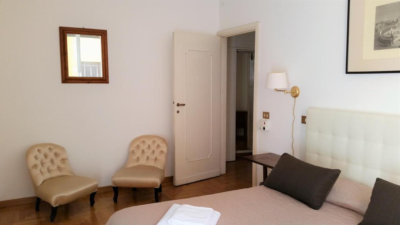 Vatican Suites Happy Holidays 로마 외부 사진